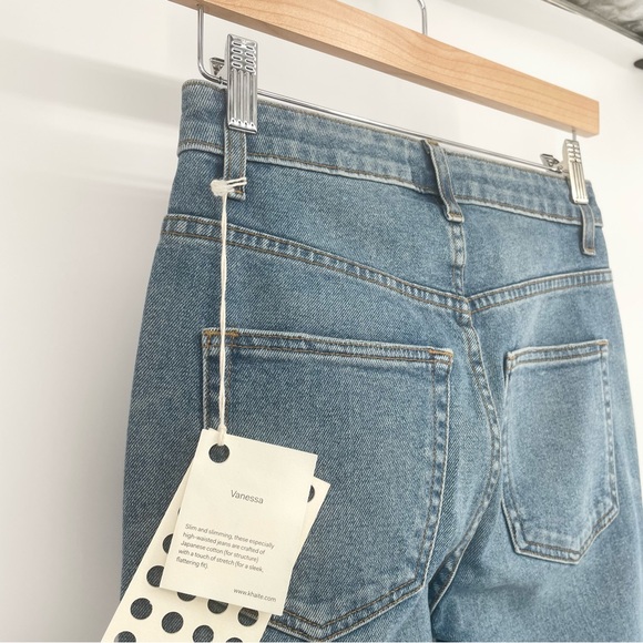 NWT Khaite Vanessa High Rise Slim Fit Straight Leg Jeans in Light Wash Size 25 - Picture 7 of 16